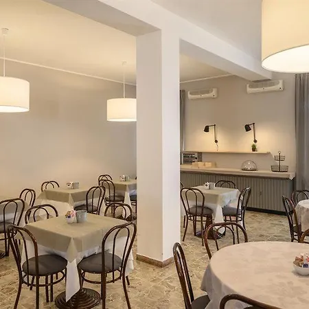 T Hotel- Adults Only, Pet Free 3*