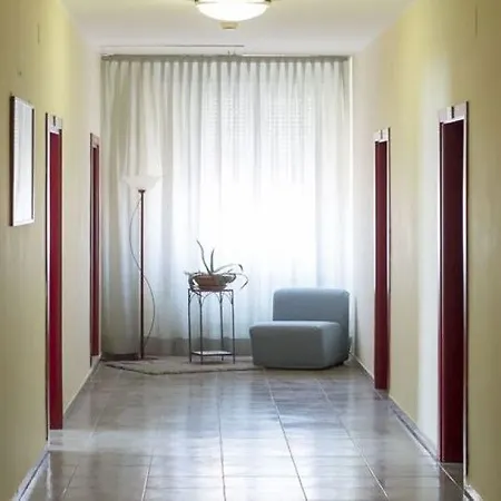 호텔 T Hotel- Adults Only, Pet Free 3*