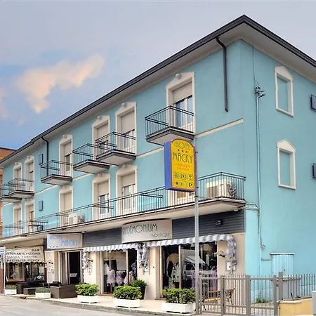 호텔 T Hotel- Adults Only, Pet Free 리미니