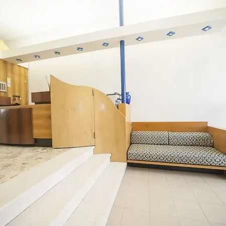 T Hotel- Adults Only, Pet Free 3* 리미니