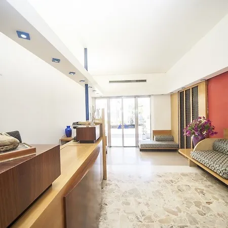 Hotel T Hotel- Adults Only, Pet Free 3*