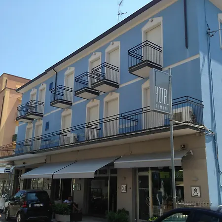 T Hotel- Adults Only, Pet Free 호텔