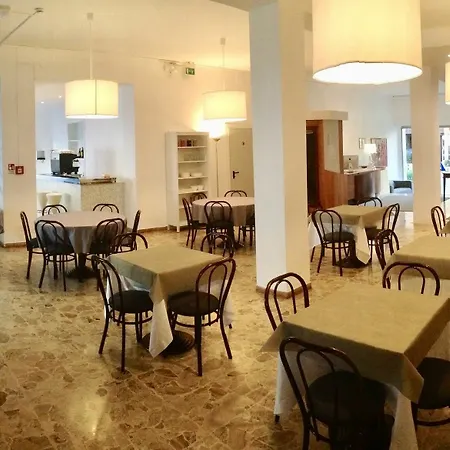 호텔 T Hotel- Adults Only, Pet Free 3*